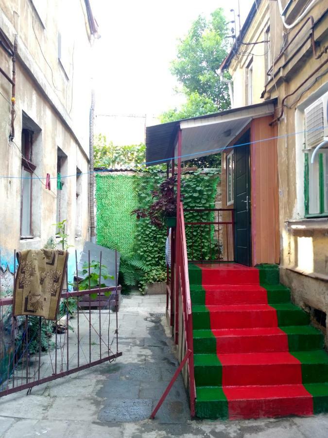 Apartment Nr Railway Station Odessza Kültér fotó